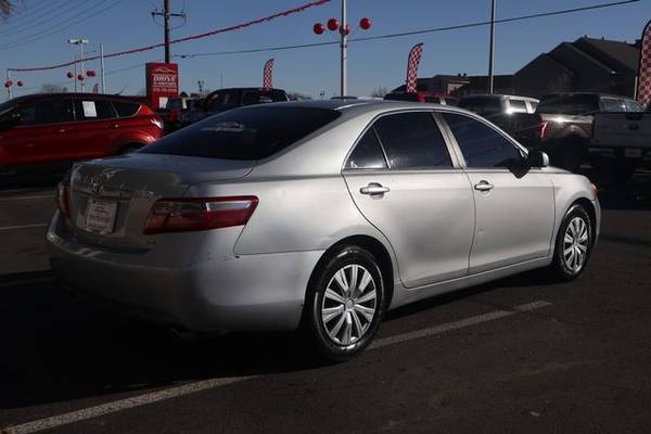 2007 Toyota Camry LE Sedan 4D - cars & trucks - by dealer - vehicle... for sale in Greeley, CO – photo 3