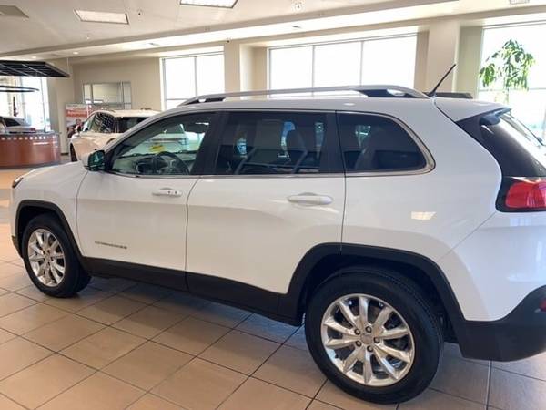 2014 Jeep Cherokee Limited - - by dealer - vehicle for sale in Boone, IA – photo 9