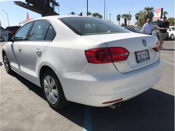 2014 Volkswagen Jetta SE * *We Finance!! E-Z Financing* * for sale in Fresno, CA – photo 5