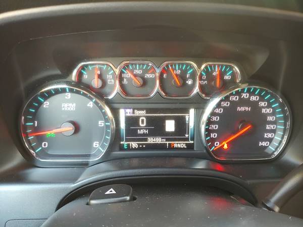 2017 CHEVROLET SILVERADO CREW CAB 38K MILES! NAV! 1 OWNER! LIKE NEW! for sale in Norman, TX – photo 9