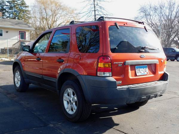 2007 FORD ESCAPE XLT V6 AUTO LOADED 157K $3995 - cars & trucks - by... for sale in Rush City, MN – photo 3