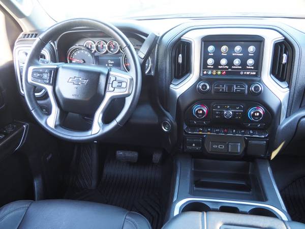 2020 Chevrolet Chevy Silverado 1500 4WD CREW CAB 157 - Lifted Trucks... for sale in Glendale, AZ – photo 24