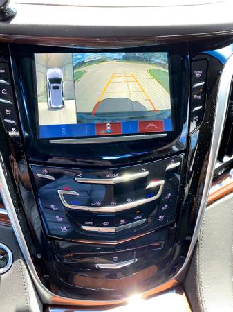 2019 Cadillac Escalade ESV 4WD for sale in Troy, MI – photo 13