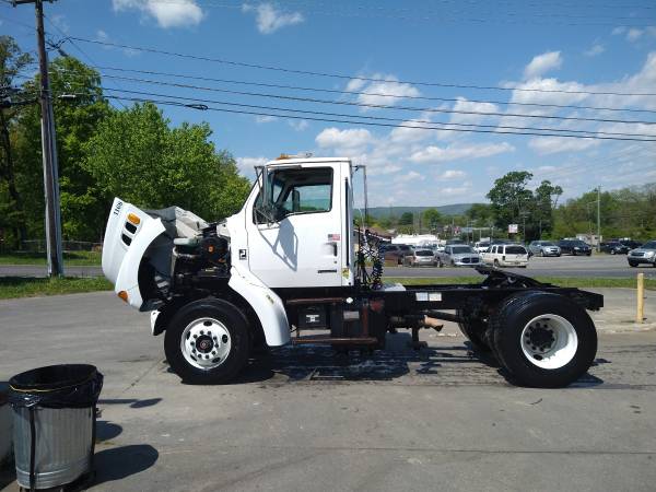 02 STERLING SINGle axle day Cab powerful cat/automatic 6 speed for sale in Dalton, GA – photo 5