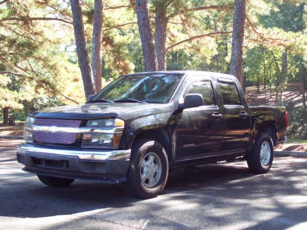 CHEVROLET COLORADO 4 DOOR /5 CYLINDER-2005 -EXCELLENT CONDITION for sale in Rock Hill, NC – photo 2