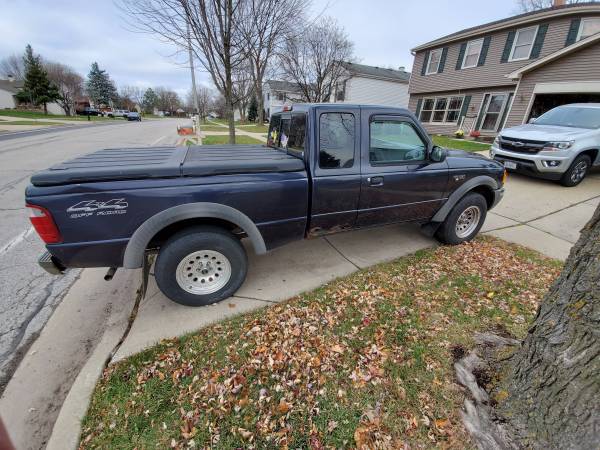2001 Ford Ranger XLT 4X4 Extended cab pickup truck - cars & trucks -... for sale in Schaumburg, IL – photo 4