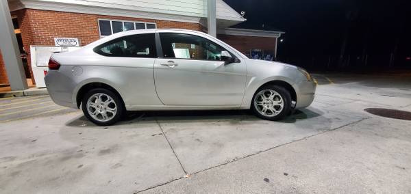 2009 Ford Focus SE - cars & trucks - by owner - vehicle automotive... for sale in Midway Park, NC – photo 7
