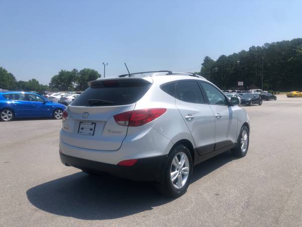 2012 Hyundai Tucson FWD 4dr Auto GLS for sale in Raleigh, NC – photo 3