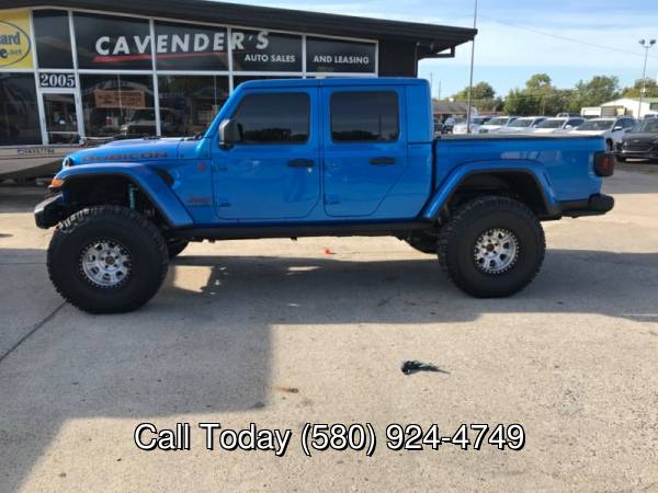 2020 Jeep Gladiator Rubicon 4x4 - cars & trucks - by dealer -... for sale in Durant, OK – photo 3