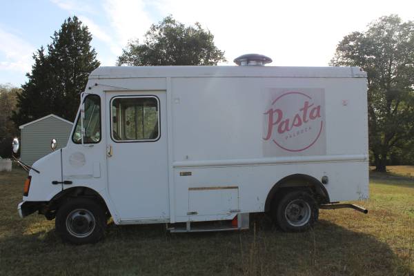 2004 Workhorse FoodTruck (Price Reduced) for sale in Brandywine, District Of Columbia – photo 4