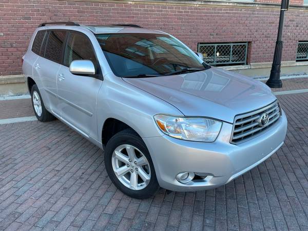 2010 TOYOTA HIGHLANDER SE 4X4 SUV. 3RD ROW! ONE OWNER! NO ACCIDENTS!... for sale in Wichita, KS – photo 3