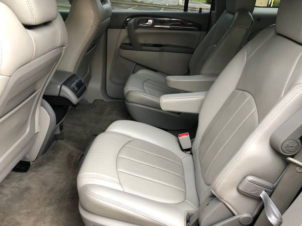 2015 Buick Enclave Leather *** MINT CONDITION - WE FINANCE *** -... for sale in Jacksonville, FL – photo 12