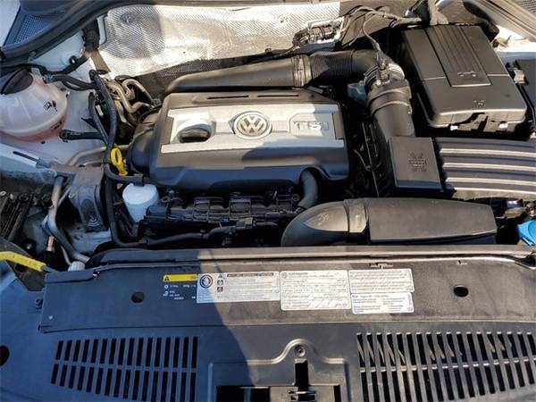 2017 Volkswagen Tiguan Wolfsburg - cars & trucks - by dealer -... for sale in Green Bay, WI – photo 12