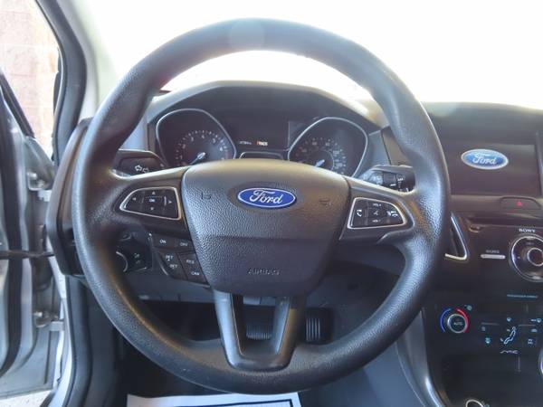 2017 Ford Focus SEL Sedan / CLEAN 1-OWNER CARFAX / LOW MILES!... for sale in Tucson, AZ – photo 12
