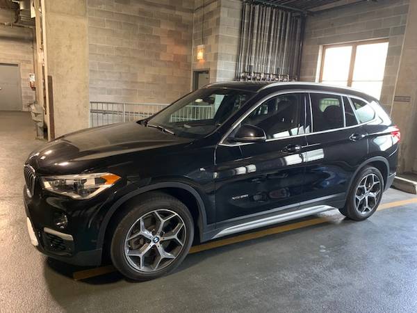 Like new condition, one owner, BMW X1 xDrive28i for sale in Chicago, WI – photo 11