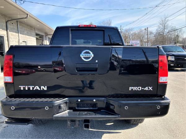 2012 Nissan Titan PRO-4X Crew Cab 4WD SWB - - by for sale in Louisville, KY – photo 5