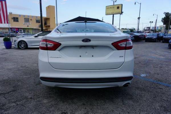 2015 Ford Fusion SE - - cars & trucks - by dealer - vehicle... for sale in Miami, FL – photo 9