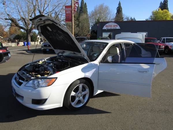 2008 Subaru Legacy H4 Auto *PEARL WHITE* RUNS AWESOME !!! - cars &... for sale in Milwaukie, OR – photo 21