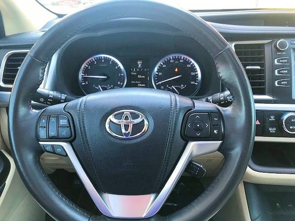2014 Toyota Highlander FWD 4dr V6 XLE-Roof-Leather-DVD-3rd Row-Look n for sale in Lebanon, IN – photo 10