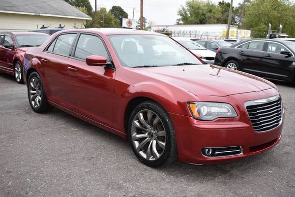 Chrysler 300 4dr Used Automatic Sedan Loaded We Finance 45 A Week for sale in Danville, VA – photo 4