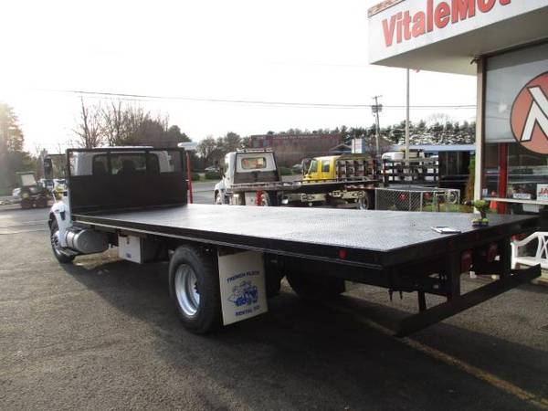 2012 International 4300 24 FOOT FLAT BED ** NON-CDL, NO AIR BRAKES... for sale in south amboy, FL – photo 4