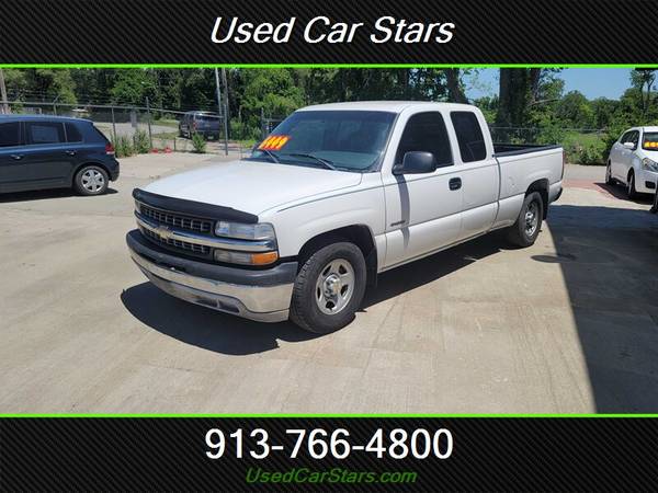 2001 Chevrolet Silverado 1500 - - by dealer - vehicle for sale in Kansas City, MO – photo 2