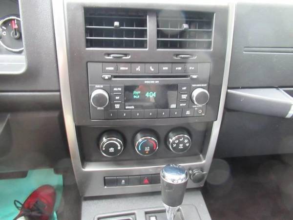 2010 Jeep Liberty Sport 4x2 4dr SUV for sale in Bloomington, IL – photo 20