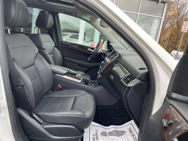 2013 MERCEDES-BENZ ML350. Only $76 per week! - cars & trucks - by... for sale in Elmont, NY – photo 12