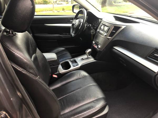 2012 Subaru Outback 2 5i limited AWD - Leather, Clean title, Auto for sale in Kirkland, WA – photo 15