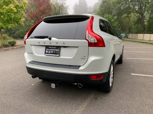 2010 Volvo XC60 AWD R-Design Luxury SUV- EXTREMELY CLEAN!FULLY... for sale in Lynnwood, WA – photo 6