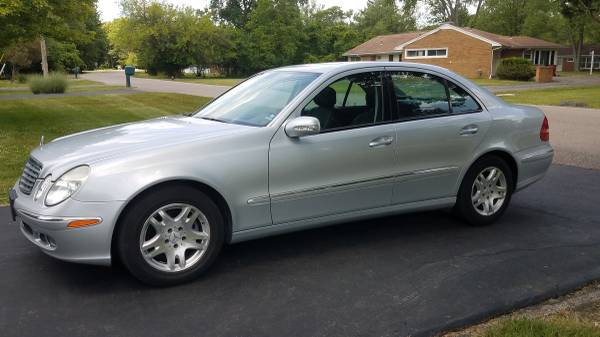 2006 Mercedes E-Class - cars & trucks - by owner - vehicle... for sale in Dearborn Heights, MI – photo 4