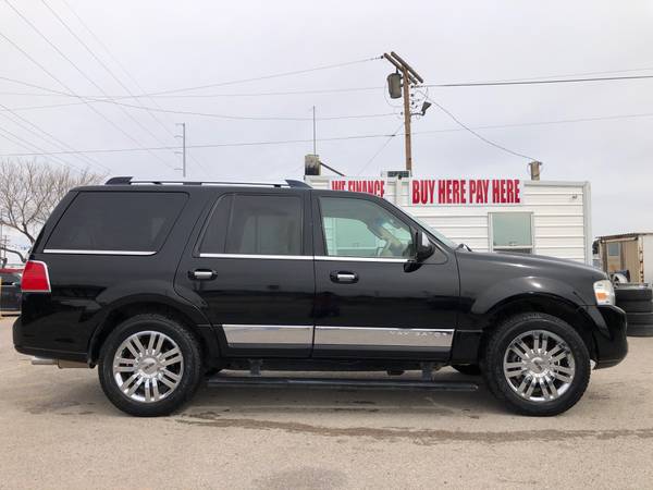 2008 Lincoln Navigator 4WD!! - cars & trucks - by dealer - vehicle... for sale in El Paso, TX – photo 4