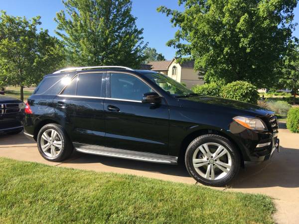 2015 Mercedes Benz ML350 43890 miles Excellent Condition Clean for sale in Canton, MI – photo 2