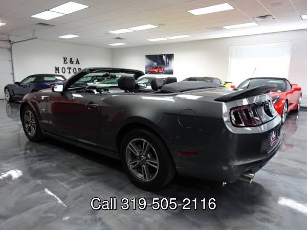 2013 Ford Mustang V6 Convertible - - by dealer for sale in Waterloo, IA – photo 10