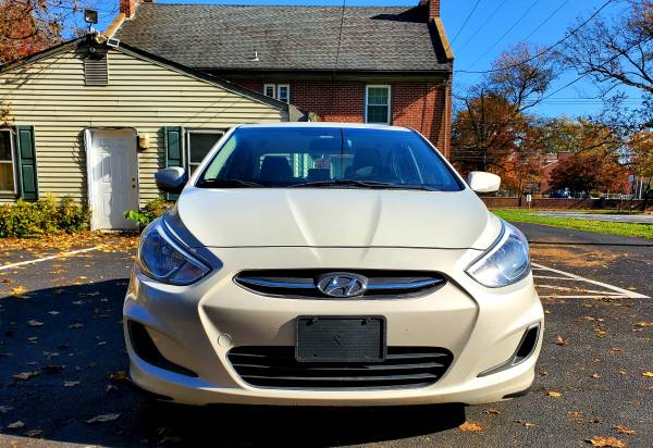 2017 Hyundai for sale in Newark, DE – photo 3