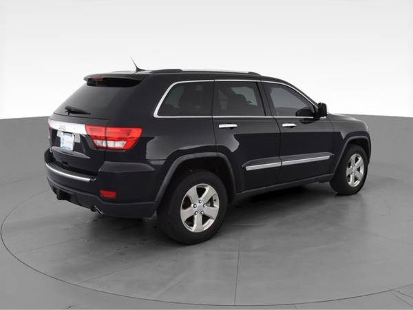 2011 Jeep Grand Cherokee Limited Sport Utility 4D suv Black -... for sale in Valhalla, NY – photo 11