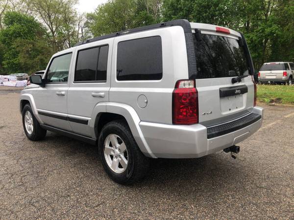 2007 Jeep Commander Sport ONLY 110K MILES 7 PASSANGER - cars & for sale in Danbury, NY – photo 4