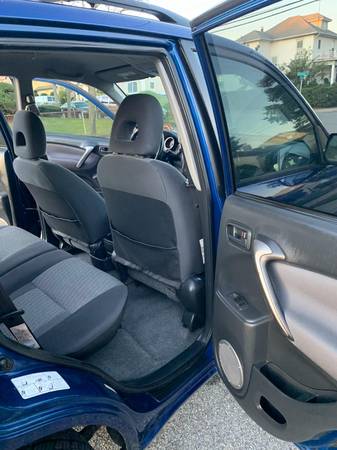 2004 Toyota RAV4 L 4x4 perfect condotion blue-black for sale in Lawrence, NY – photo 9