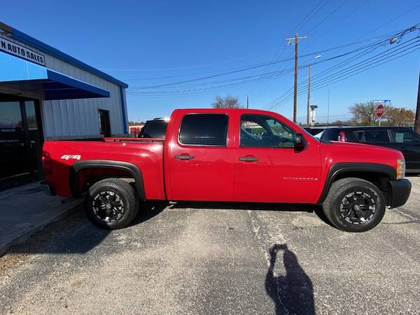 2009 Chevy Silverado Only $2000 Down! - cars & trucks - by dealer -... for sale in Georgetown, TX – photo 4