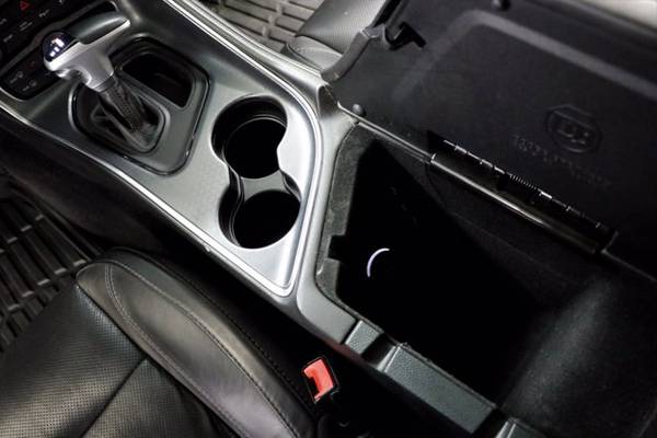5 7L V8 HEMI - SUNROOF Black 2017 Dodge Challenger R/T Plus GPS for sale in Clinton, AR – photo 17