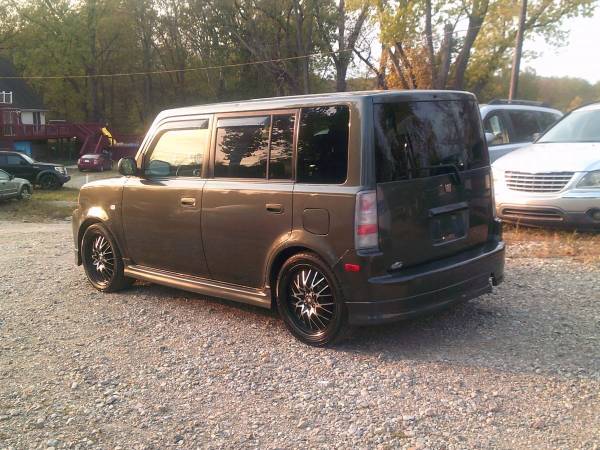 2004 SCION XB WAGON #1 SUV - cars & trucks - by dealer - vehicle... for sale in Cleves, OH – photo 3