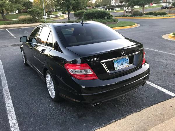 2008 Mercedes c 300 4 Matic fully loaded for sale in Silver Spring, District Of Columbia – photo 5