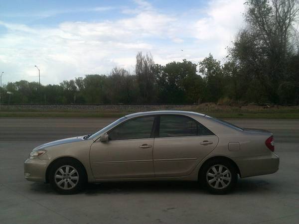 2004 Toyota Camry XLE - cars & trucks - by dealer - vehicle... for sale in Fort Collins, CO – photo 2