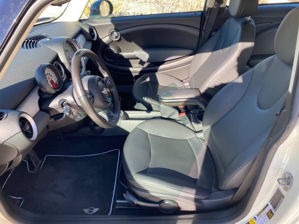 2011 Mini Cooper Hardtop - cars & trucks - by owner - vehicle... for sale in Carson City, NV – photo 6