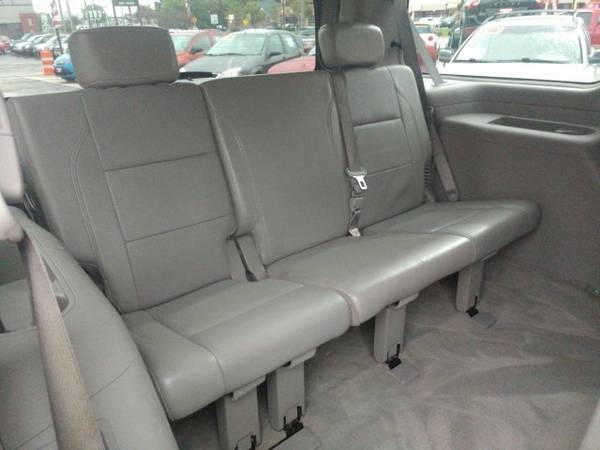 2008 INFINITI QX56 Base for sale in Greenfield, WI – photo 17