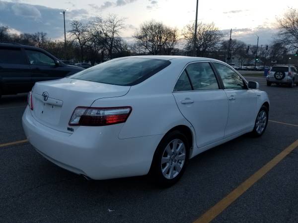 2009 Toyota Camry Hybrid, 110k miles, Clean Title Runs perfect -... for sale in Addison, IL – photo 5