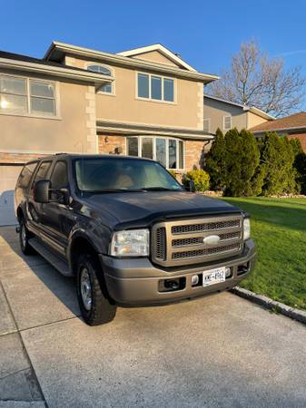 2005 Ford Excursion Limited Edition for sale in Garden City, NY – photo 2