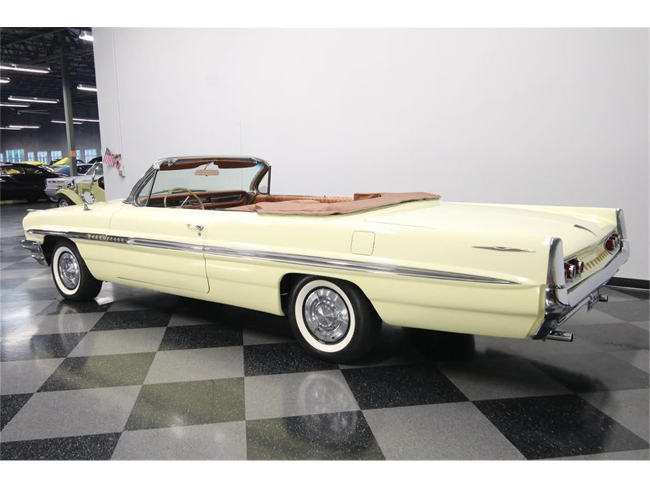 1961 Pontiac Bonneville for sale in Lutz, FL – photo 9