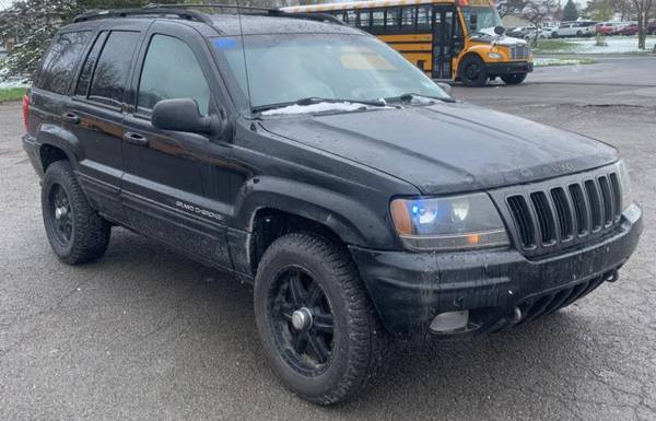 2001 Jeep Grand Cherokee Ltd V8 AWD with 305000 mi Decent! - cars & for sale in Rochester , NY – photo 3
