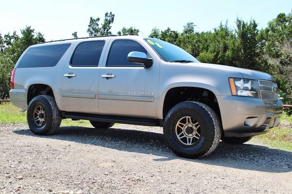 2008 CHEVROLET SUBURBAN 1500 LT - LEATHER & 3RD ROW - LOOKS SWEET! for sale in LEANDER, TX – photo 8